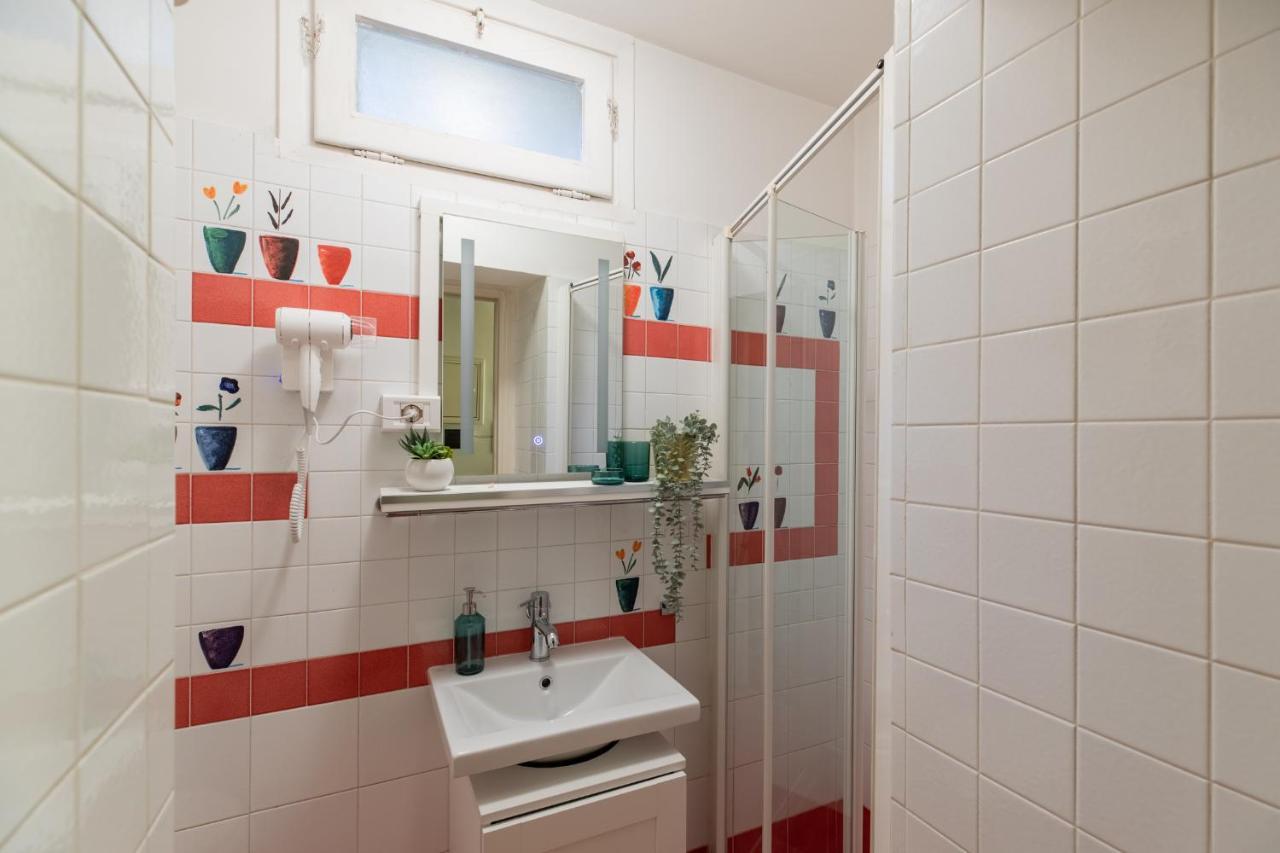 Iflat Comfy Apartament In Campo De' Fiori Rom Exterior foto